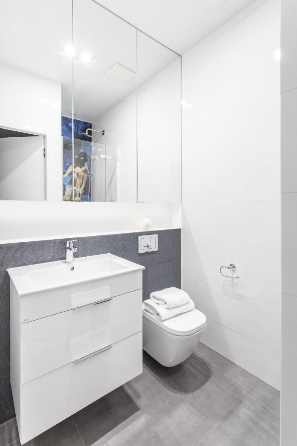 Lion Apartments - Naviflat Brabank Premium Apartment With Parking Gdansk Dış mekan fotoğraf